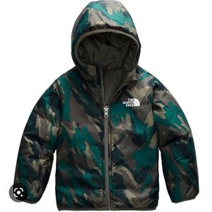 North face boys reversible down coat